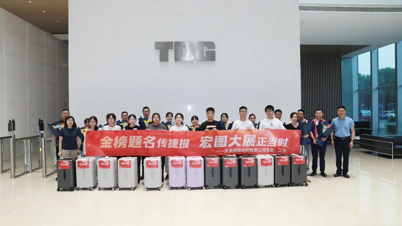 1757381075922208.jpg f0a37e168274d8f38b1049131a503f24.jpg